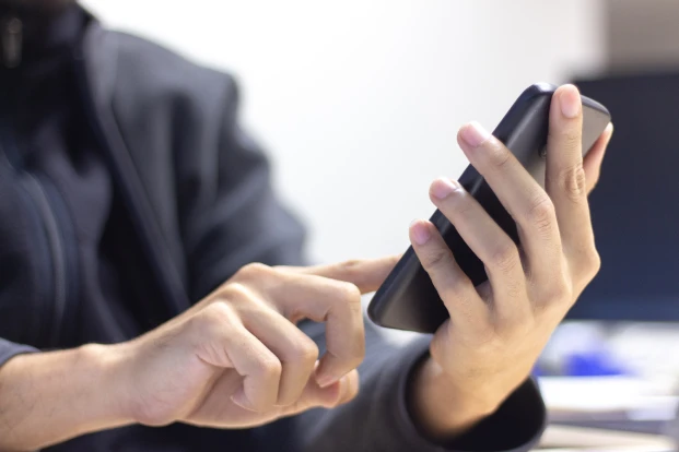 問い合わせする様子